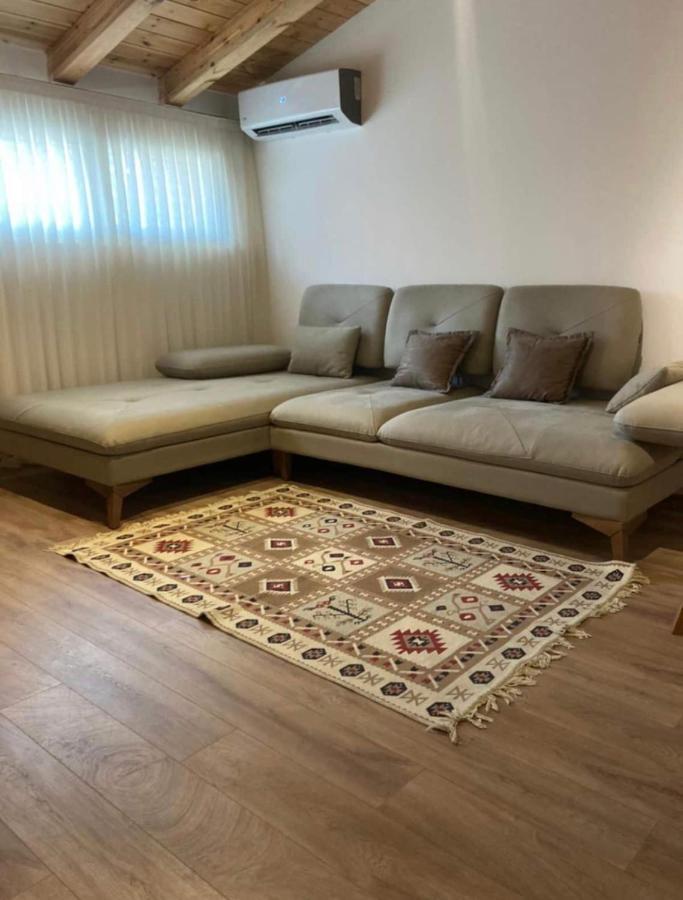 Lovely Loft 1-Bedroom In The Heart Of Тирана Екстериор снимка